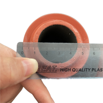 ไนทรีล กิวเบอร์สัน การบริการตามสั่ง ทนต่อน้ํามัน TA V MV Swab Cups สําหรับท่อผนังหนัก