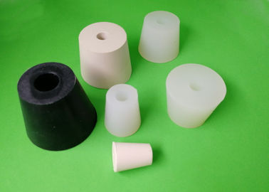 สีดํา สีขาว หรือสีที่กําหนดยาง Bung Stopper ในขนาดที่กําหนดเอง กันน้ํา 40-80 Shore A ความแข็ง